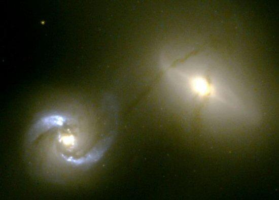 NGC 1409 et NGC 1410