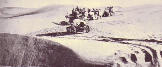 Autochenilles Citroën dans le Sahara.