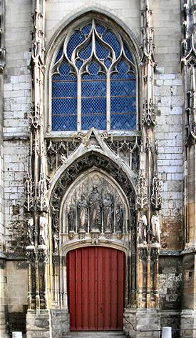 Amiens : portail de l'église Saint-Germain.