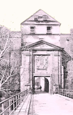Belfort : la porte de Brisach.