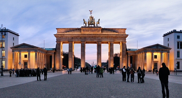 Berlin : la porte de Brandebourg.