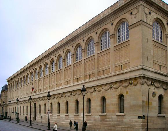 Paris : la Bibliothque Sainte Genevive (5e arrondissement).