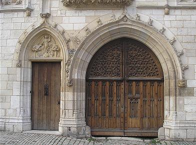 Portes du palais Jacques Coeur, à Bourges.