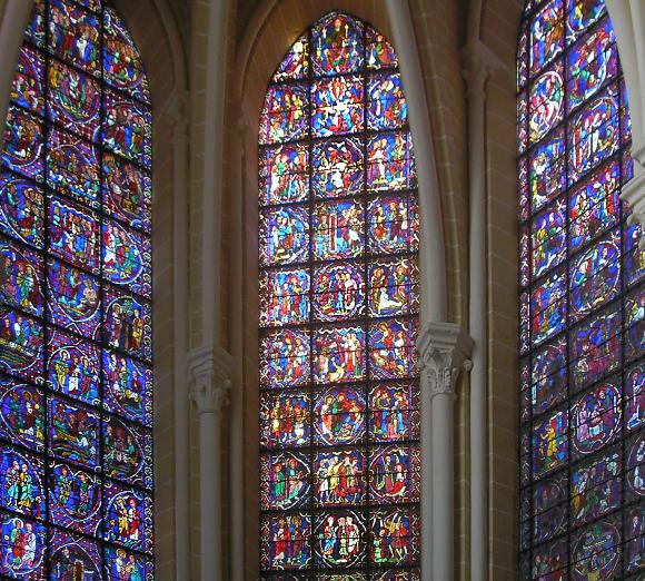 Cathédrale de Chartres : vitraux.