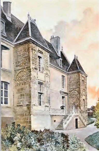 Cluny : le château (Hôtel de Ville).