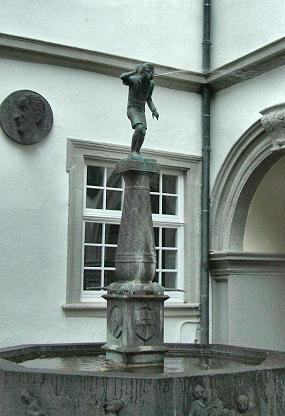 Coblence : La fontaine du Schängel.