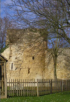 Crépy-en-Valois : le Vieux-Château.