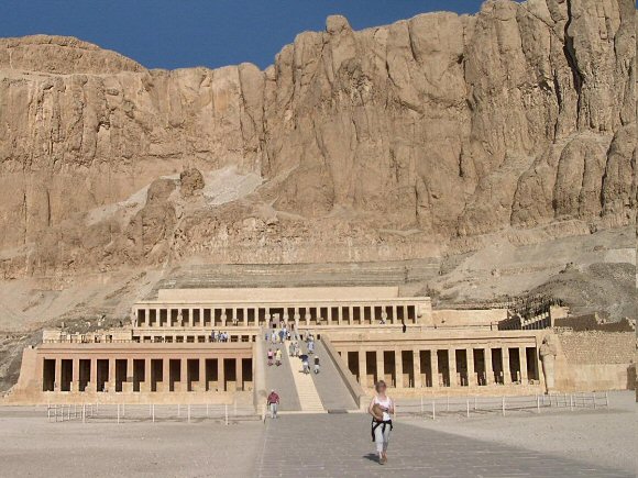 Deir el-Bahri : temple funéraire d'Hatshepsut.