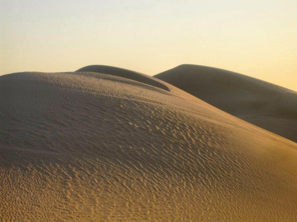 Dunes au Sahara.
