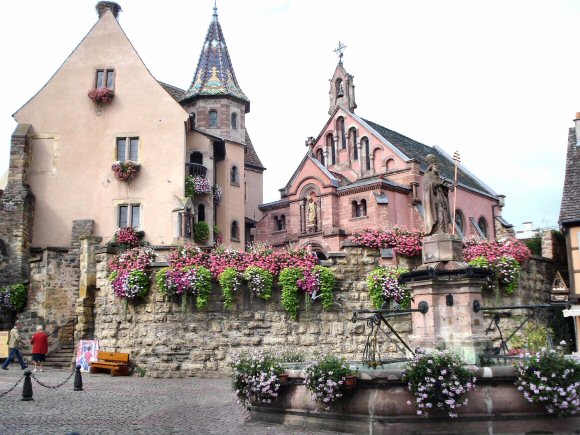 Eguisheim : l'glise Saint-Pierre et Saint-Paul.