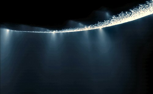 Encelade : activité cryovolcanique.