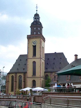 Francfort : l'église Sainte-Catherine..