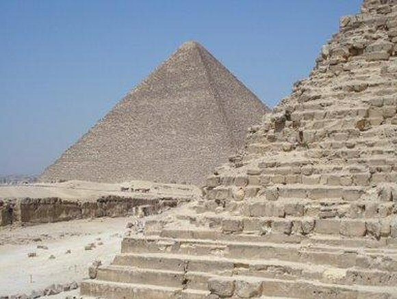 Les pyramides de Khéops et de Képhren, à Gizeh.