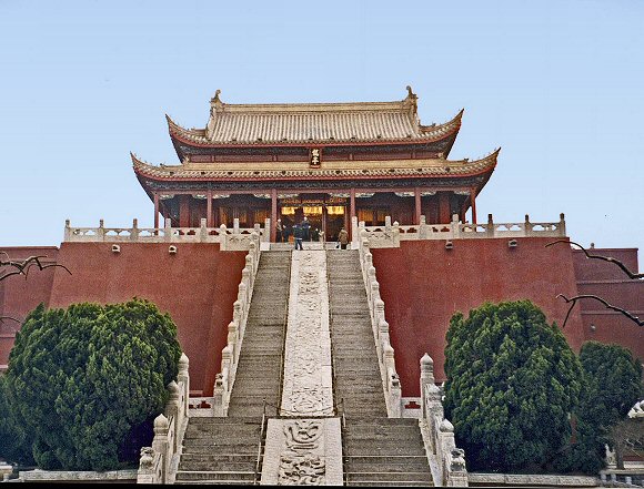 Chine : le temple du Dragon  Kaifeng.