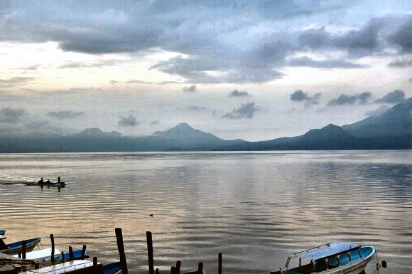 Guatemala : le lac Atitlan.