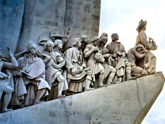 Lisbonne : le monument des découvertes.