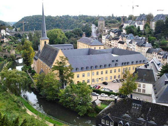 Luxembourg : l'glise Saint-Jean.