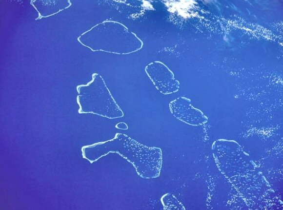 Les Maldives depuis l'espace.
