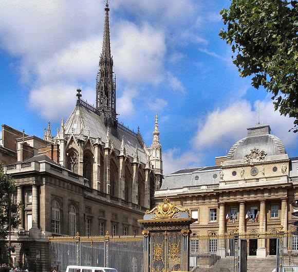 Palais de Justice de Paris (boulevard du Palais).