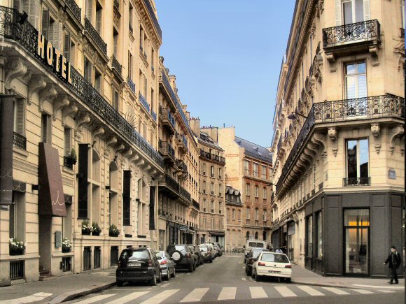 Paris : rue d'Argenteuil.