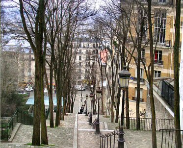 Paris : la rue Foyatier, à Montmartre.