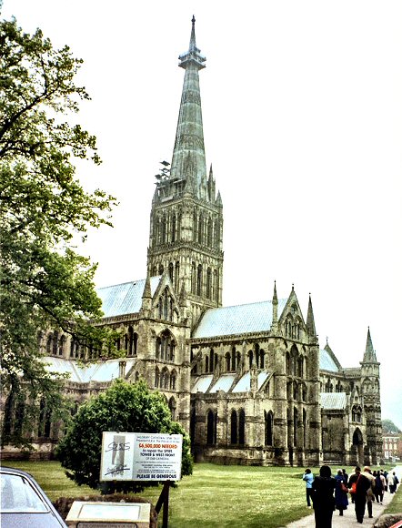 Salisbury : la cathédrale Sainte-Marie.