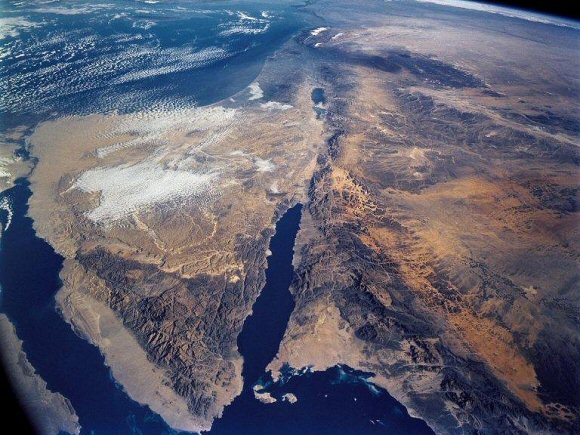 Le Sinaï vu depuis l'espace.