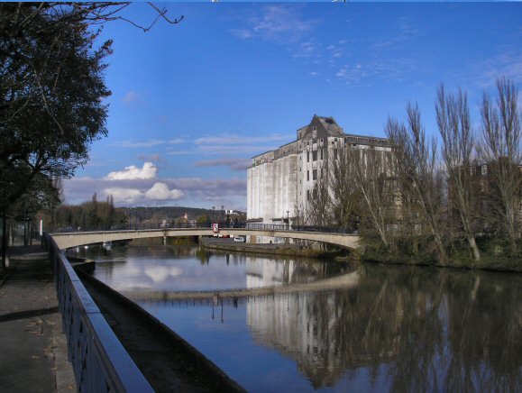 Soissons : pont sur l'Aisne.