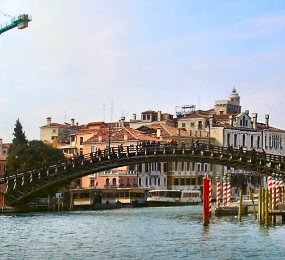 Venise : pont de l'accademia.