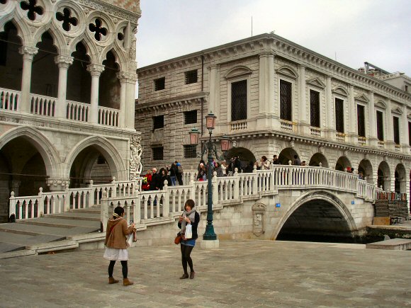 Venise : pont de la Paille.