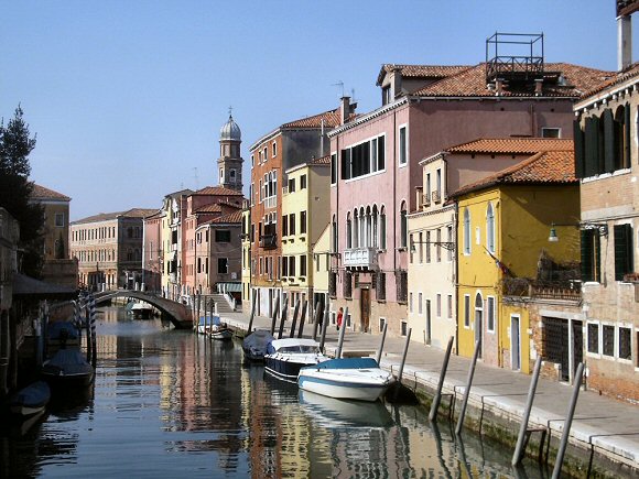 Venise : rio dei Ognissanti.
