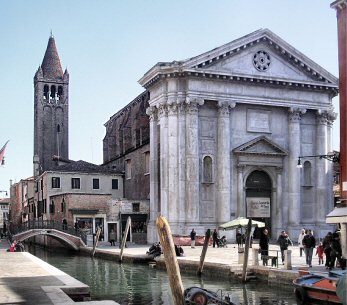 Venise : l'glise San Barnaba.