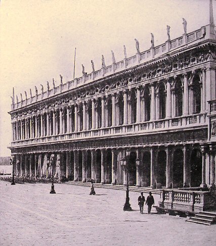 Venise : la bibliothèque de la Piazzetta.