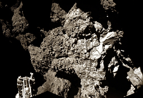 Comète Churyumov-Gerasimenko, par Philae.