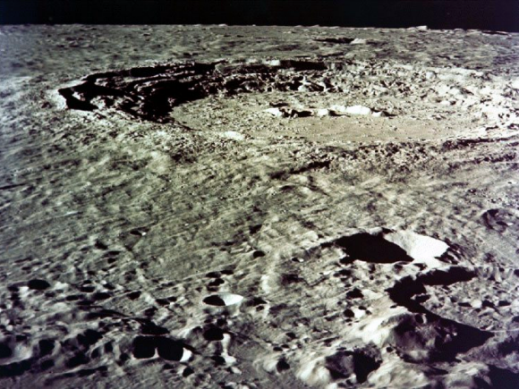 Le cratère Copernic, sur la Lune.