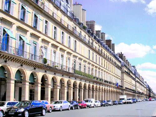 Rue de Rivoli, à Paris.